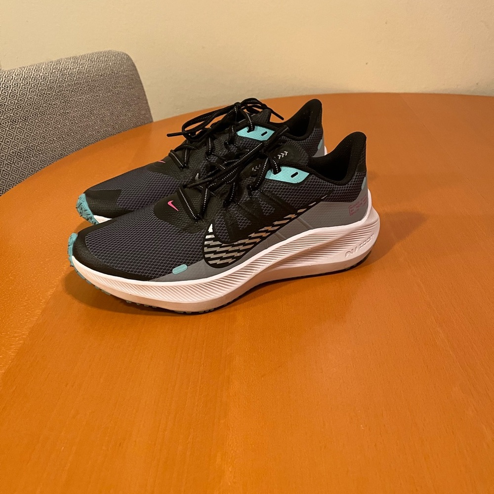 Women’s Nike Winflo 7 Shield - Weatherized Running Shoes/Sneakers